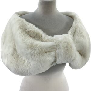 Rachel Zoe Cream Faux Fur Stole Wrap Women’s One Size Preowned